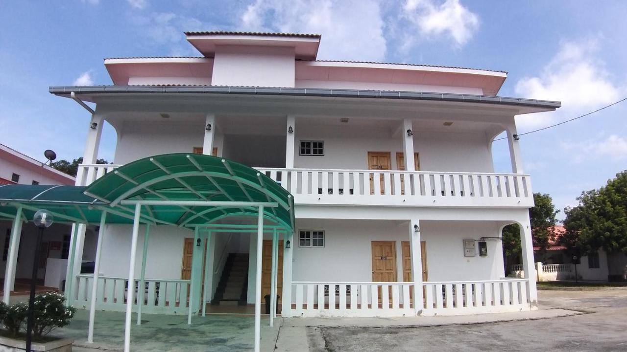 Seri Dusun Sepang Homestay & Event Space Exterior foto