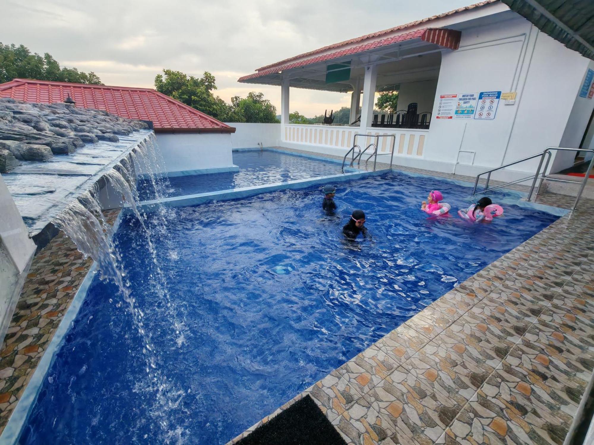 Seri Dusun Sepang Homestay & Event Space Exterior foto